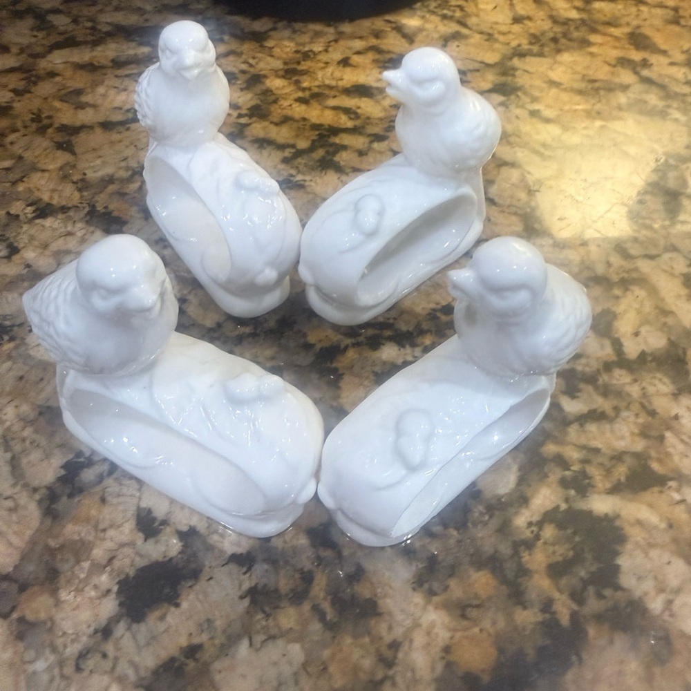 Vintage Bird Napkin Rigs Set of 4 Ceramic Bone China Ardalt Taiwan